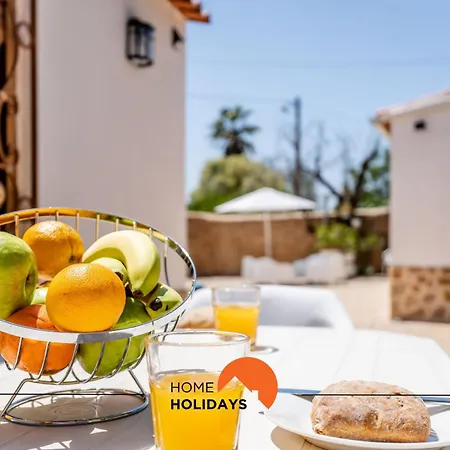 Farm stay #223 Rural Tranquility In Algarve